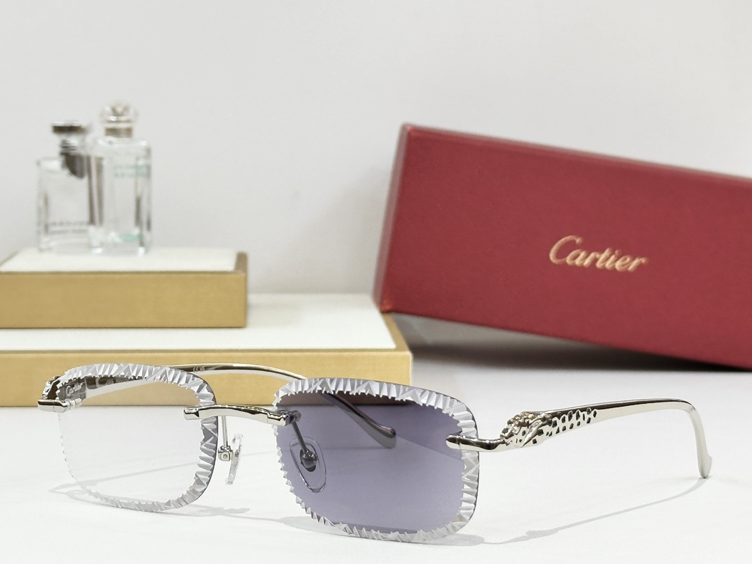  Cartier
MOD：CT08568
Size：56口18 135
