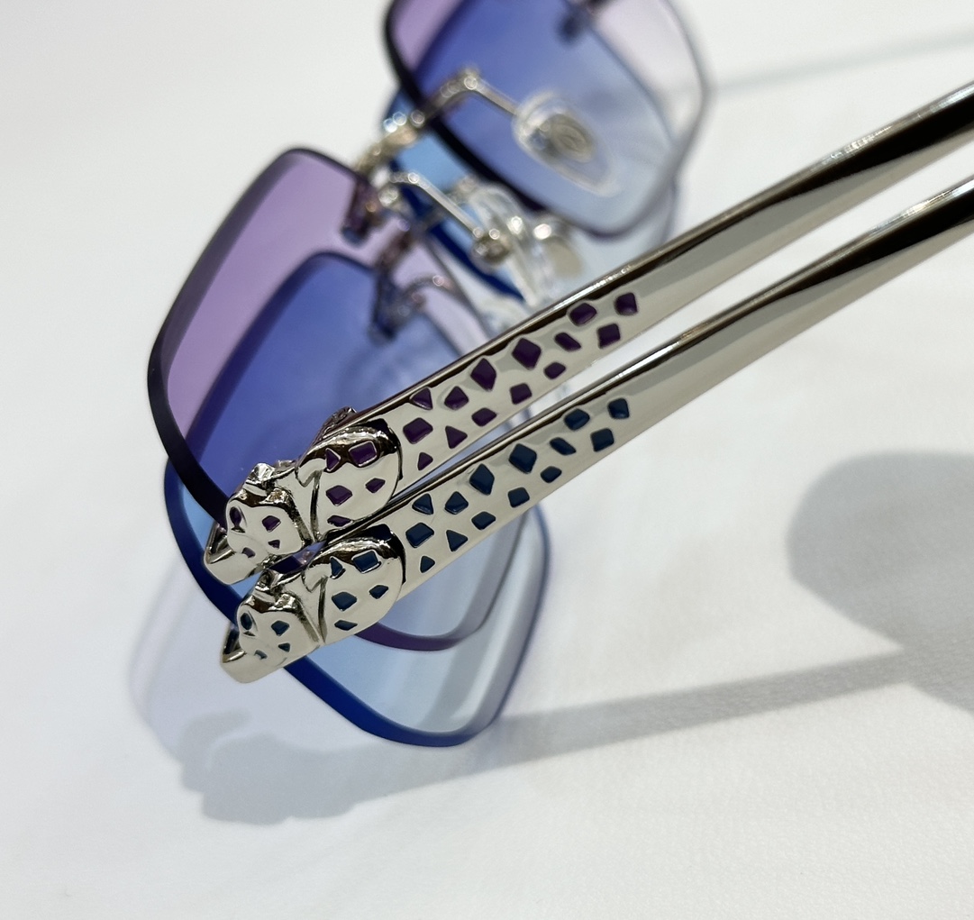  Cartier
MOD：CT9527O
Size：56口17 130

