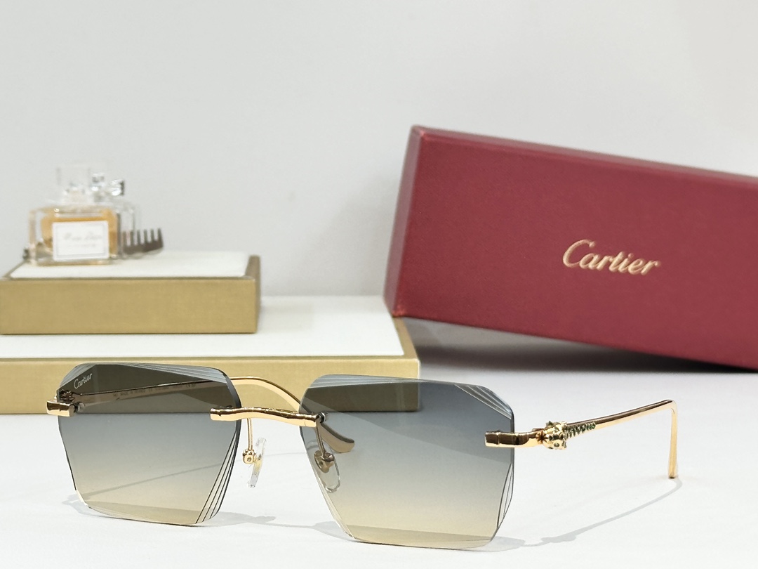 Cartier
MOD：CT01589O
Size：57口18 145

变色