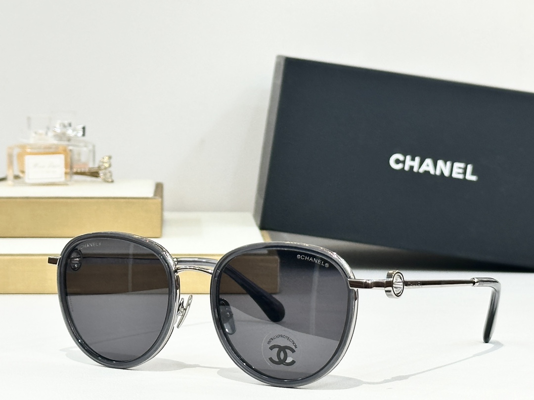  CHANEL
MOD：CH2220
Size：51口23 142

