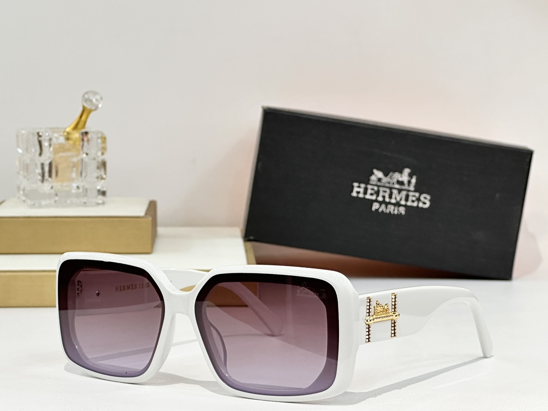  HERMES
MOD：9711
Size：54口20 145
