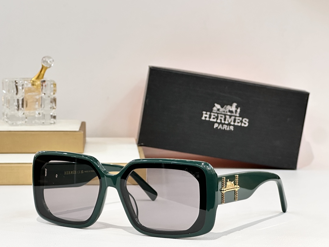  HERMES
MOD：9711
Size：54口20 145
