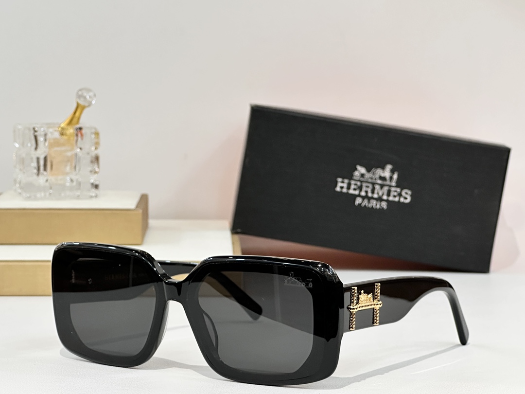  HERMES
MOD：9711
Size：54口20 145

