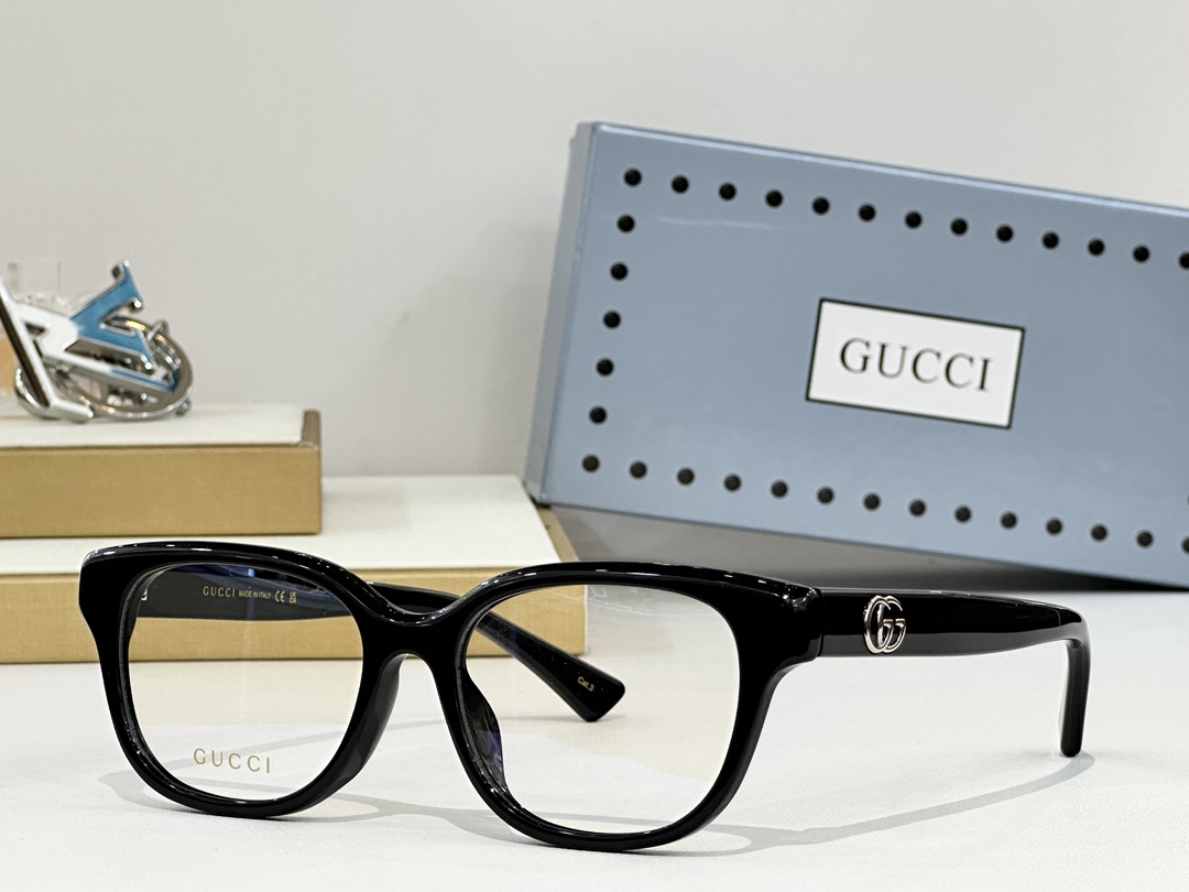  GUCC*
MODELGG1833OK
SIZE52口17-145

