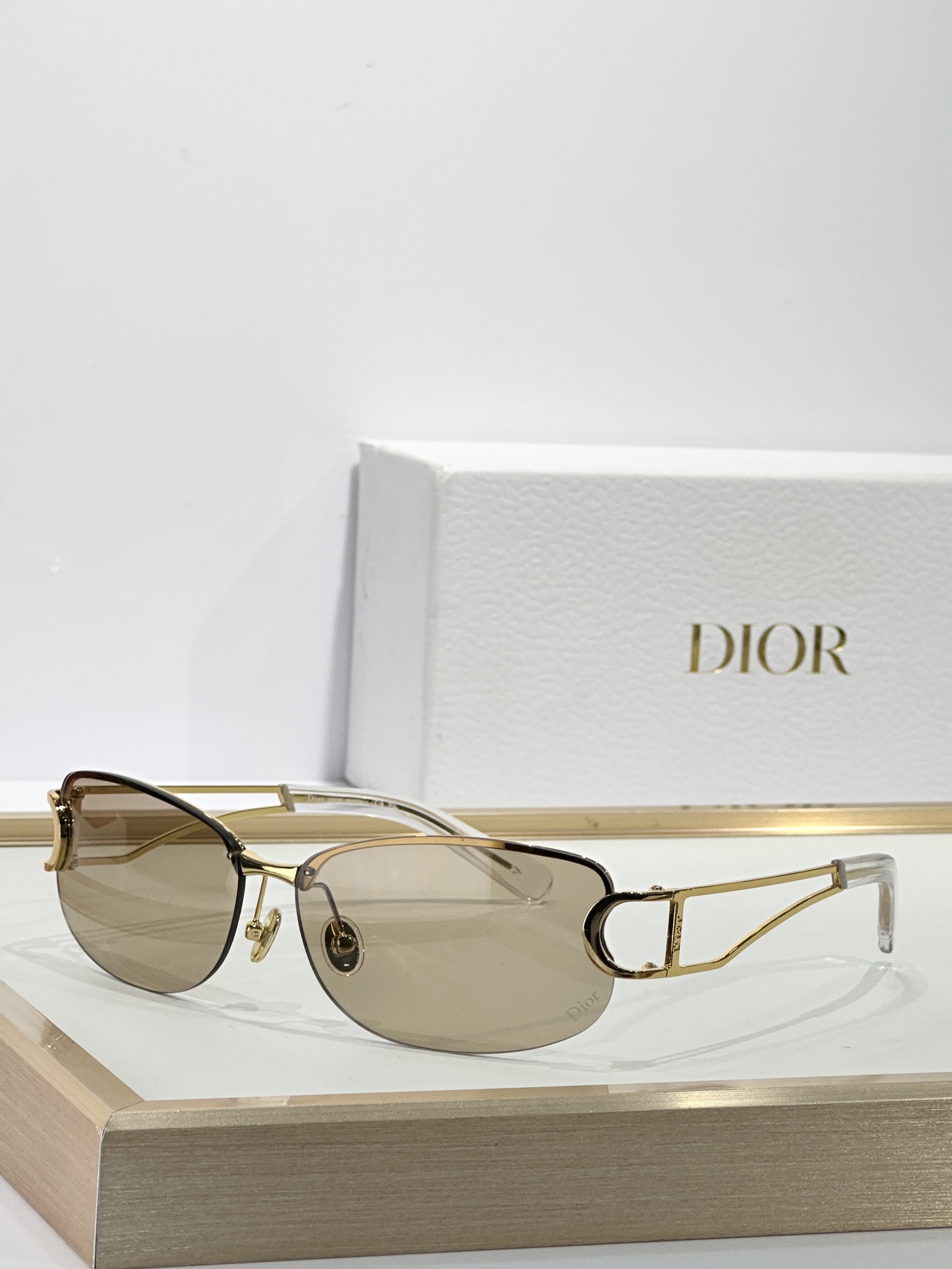  DIOR
MODEL 0238
SIZE61口14-130
