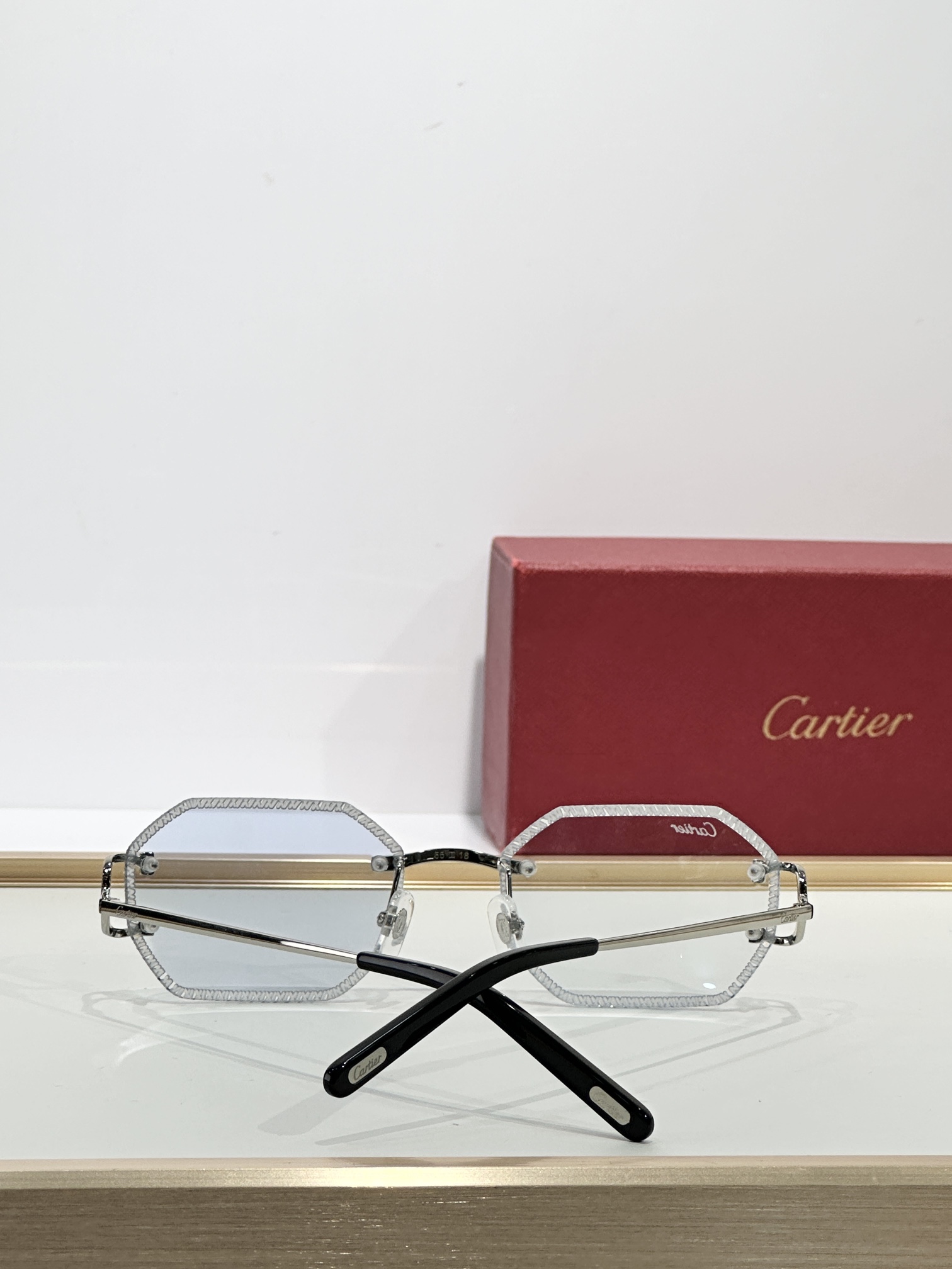  Cartie*
MODEL：CT0092O
SIZE：55口18-135
