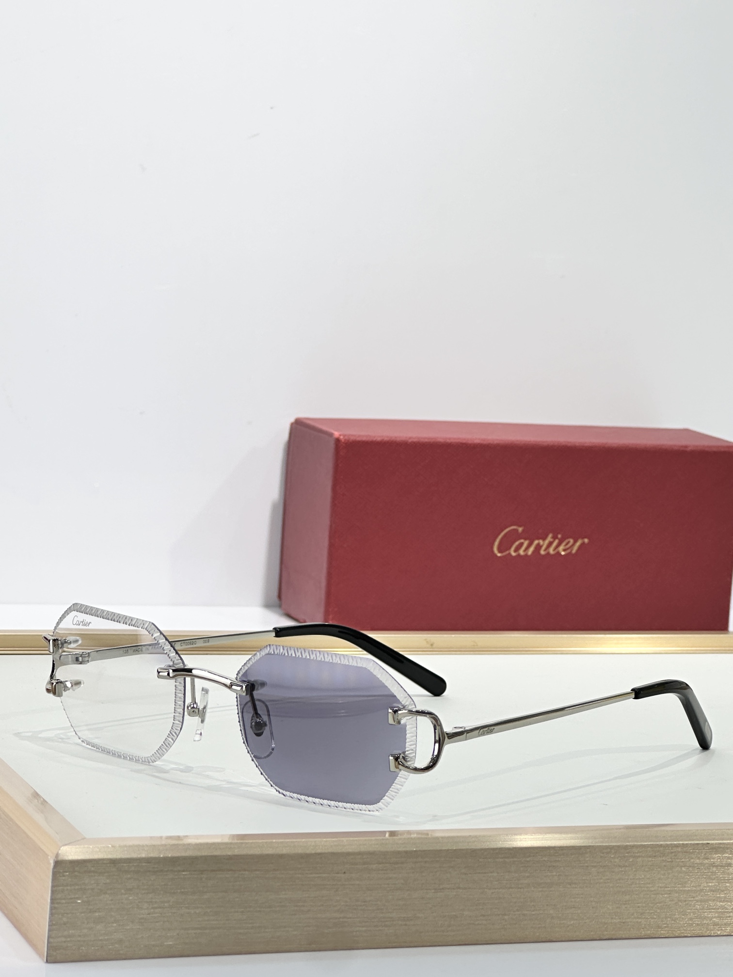  Cartie*
MODEL：CT0092O
SIZE：55口18-135
