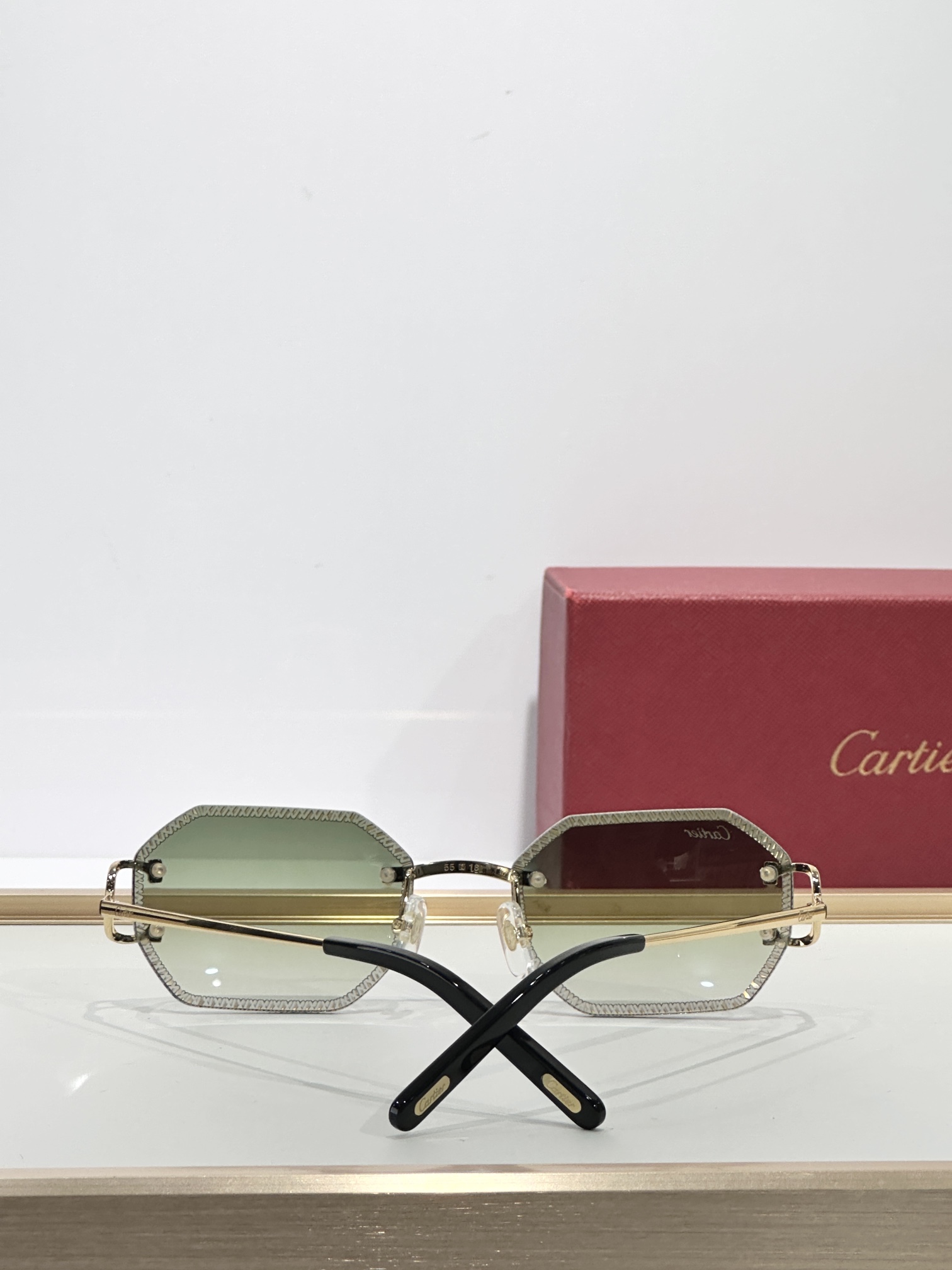  Cartie*
MODEL：CT0092O
SIZE：55口18-135
