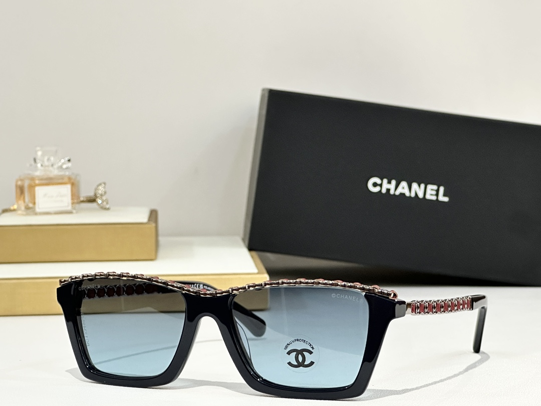 CHANEL
MOD：5548
Size：54口18 145
