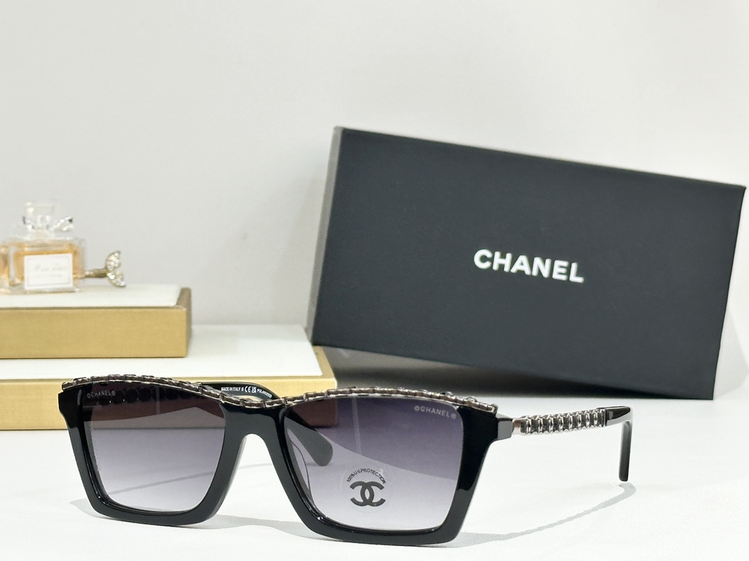  CHANEL
MOD：5548
Size：54口18 145
