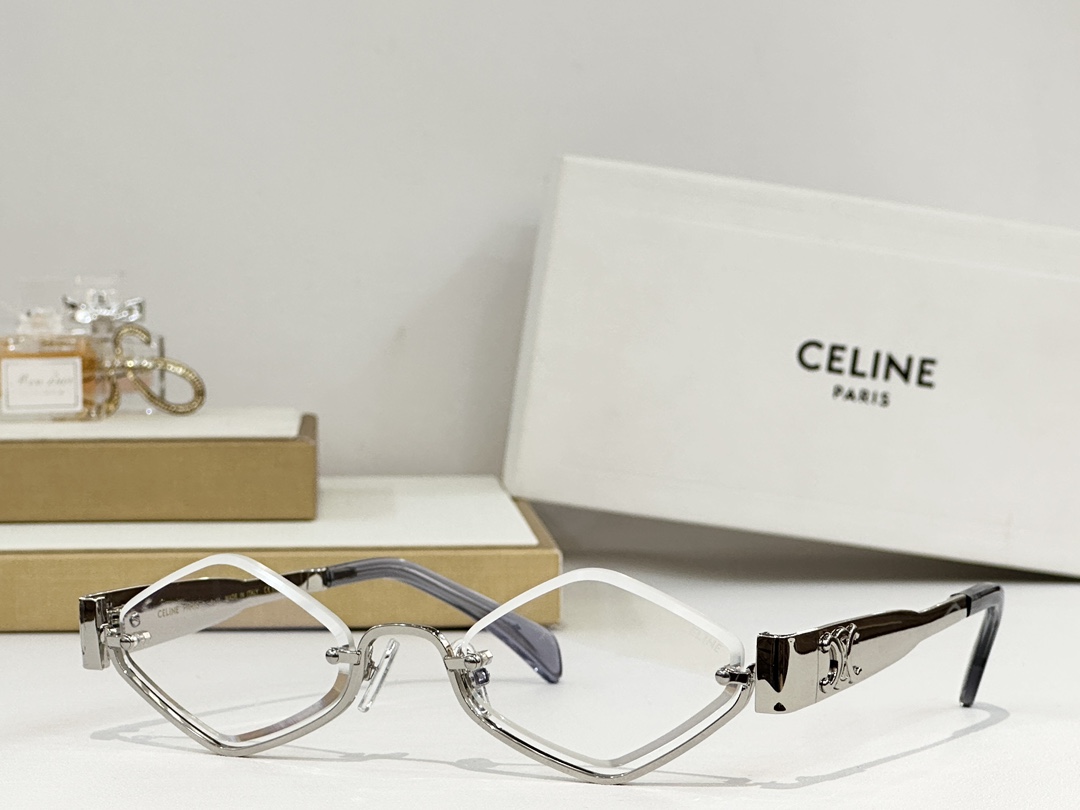  CELIN*
MODELCL42117U
SIZE53口23-145
