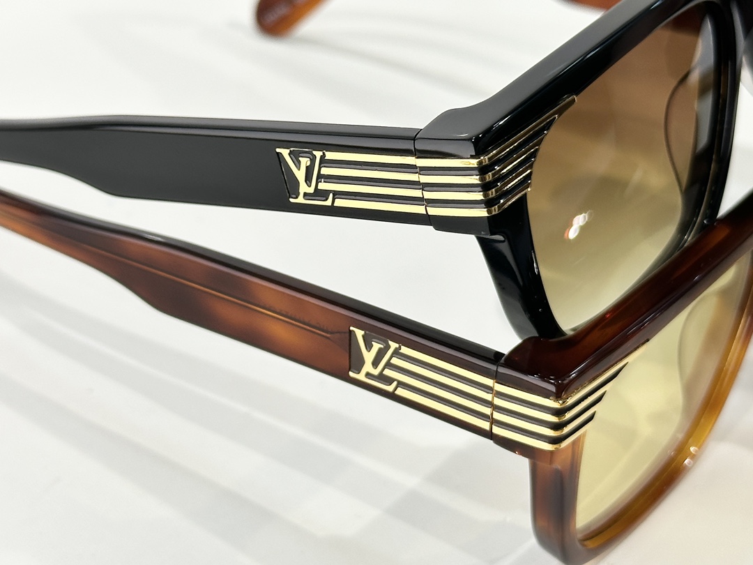  LOUIS VUITTO*
MODEL：Z2910U
SIZE：56口18-145

