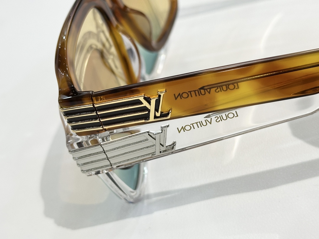  LOUIS VUITTO*
MODEL：Z2828U
SIZE：55口19-150
