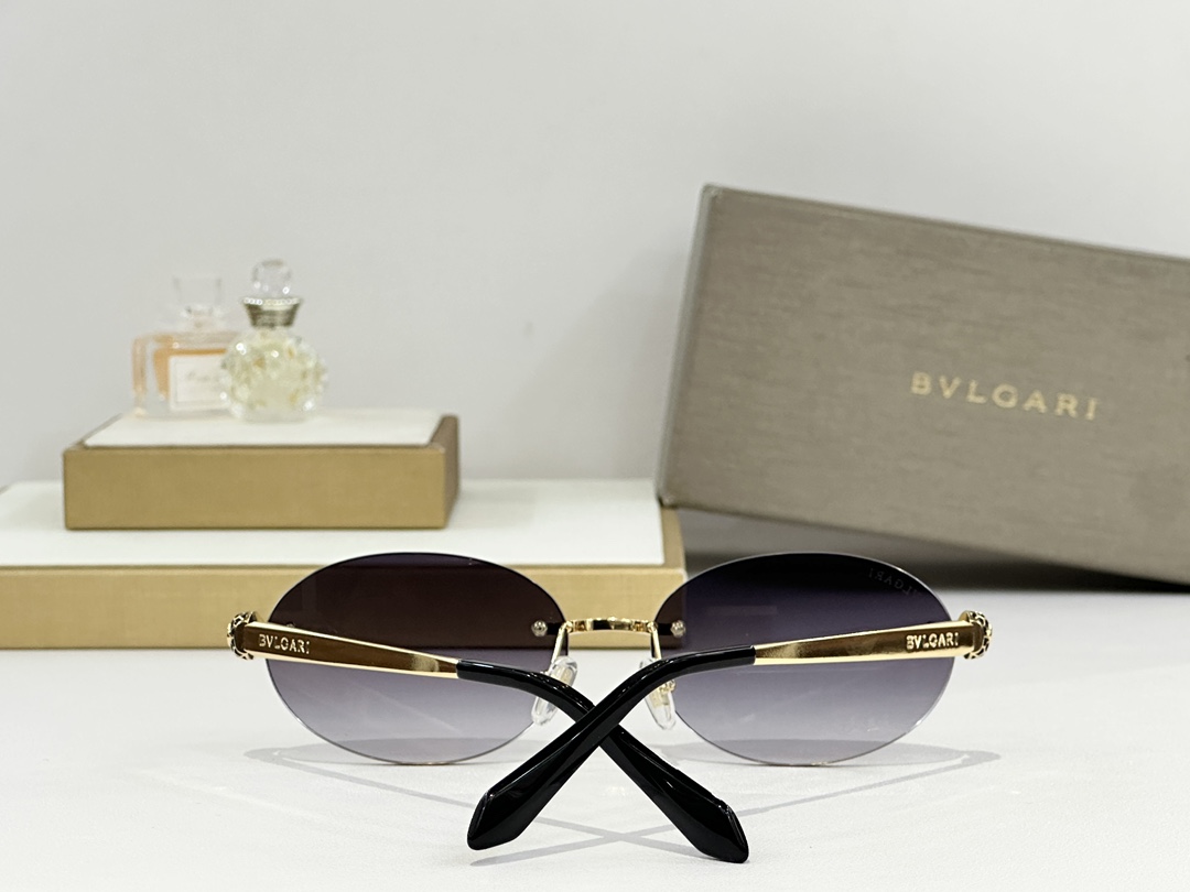  BVLGARI
MOD：BV40070U
Size：58口15 140
