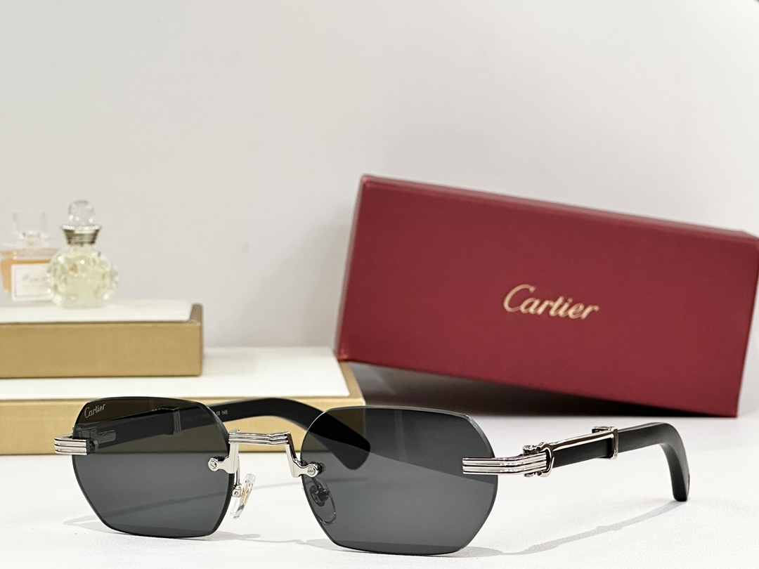  Cartier
MOD：CT0362S
SIZE54口21-145
