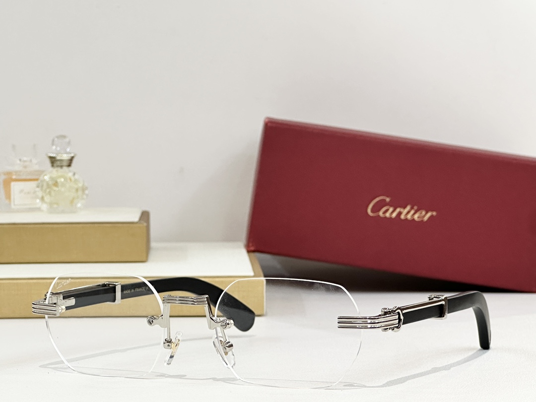  Cartier
MOD：CT0362S
SIZE54口21-145
