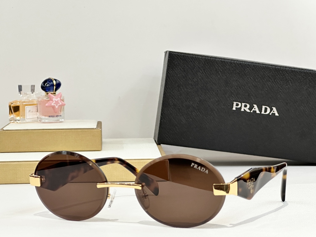  PRADA
MOD：PR 209VS
Size：59口19 148

