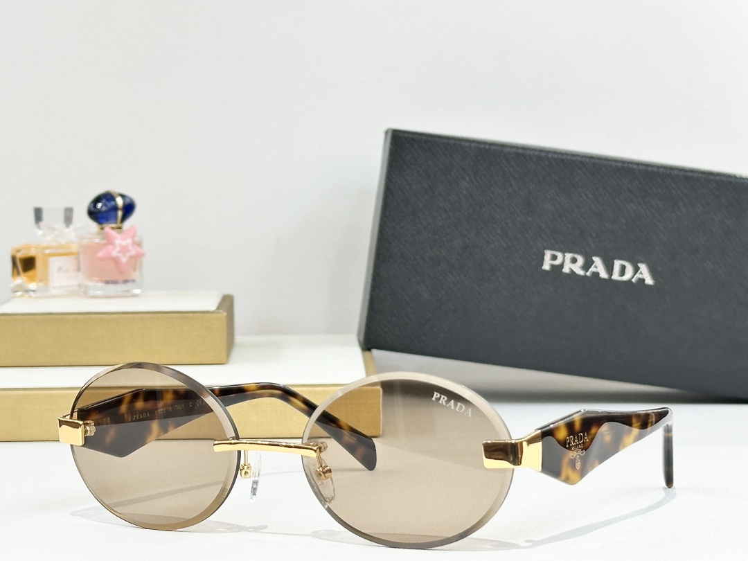  PRADA
MOD：PR 209VS
Size：59口19 148
