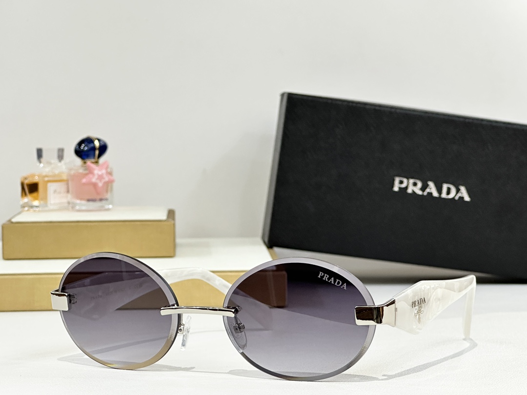  PRADA
MOD：PR 209VS
Size：59口19 148

