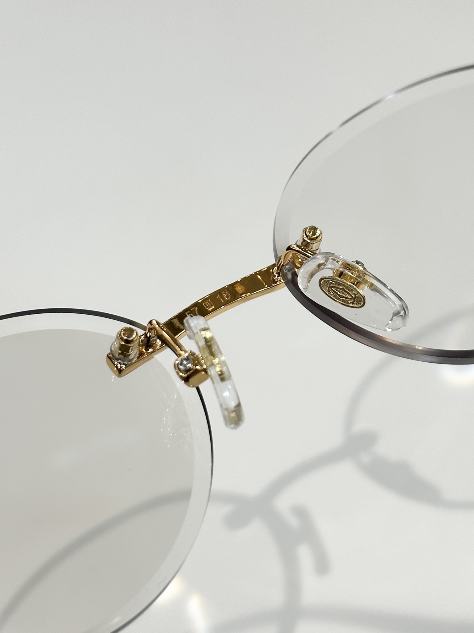  Cartier
MOD：CT0504S
Size：57口18 137
