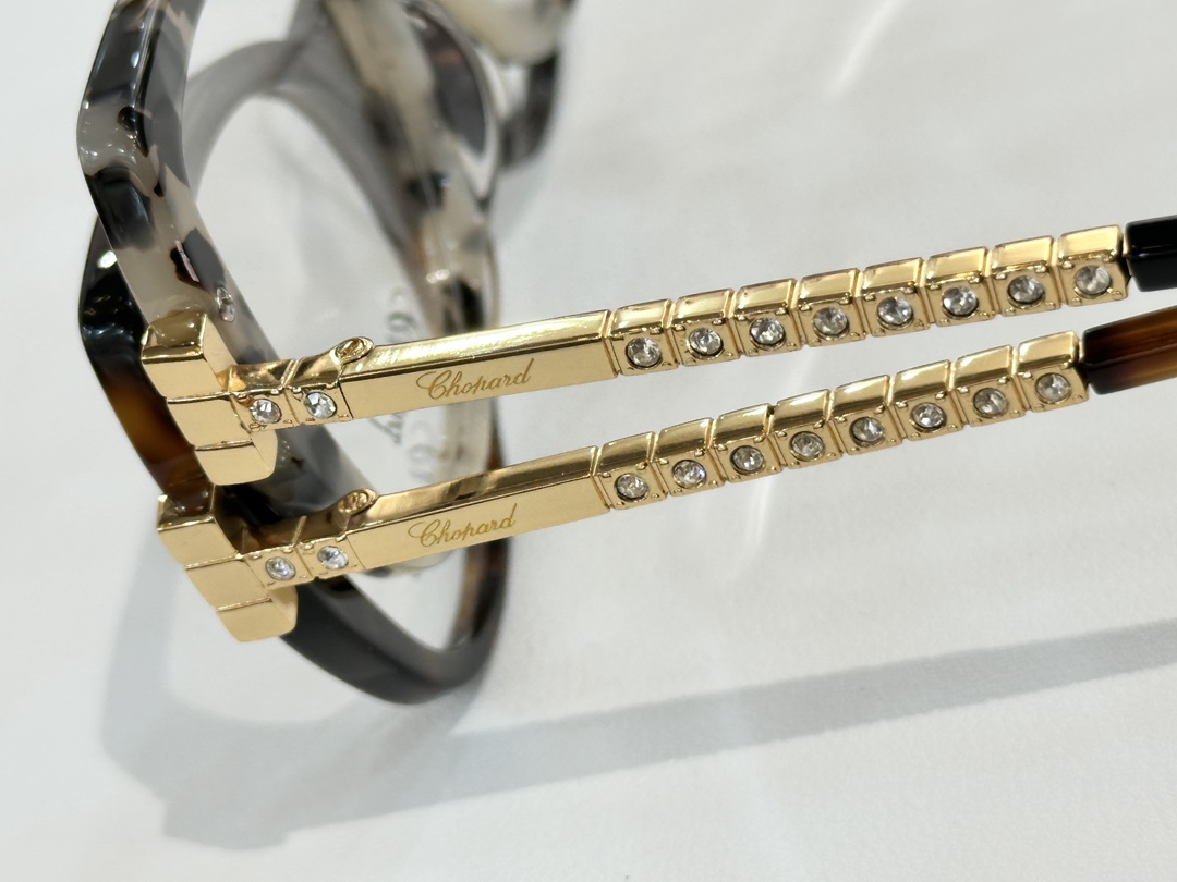  CHOPARD
MOD：VCH360M
Size：53口18 145
