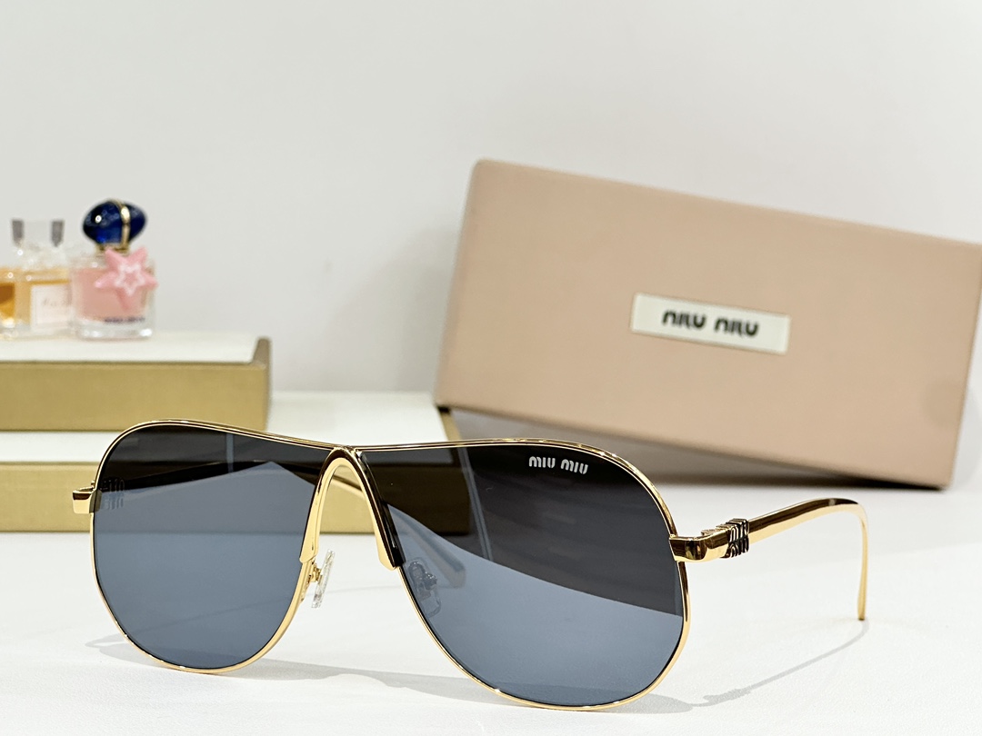  MIU MI*
MOD：MU A623S
Size：63口7 145
