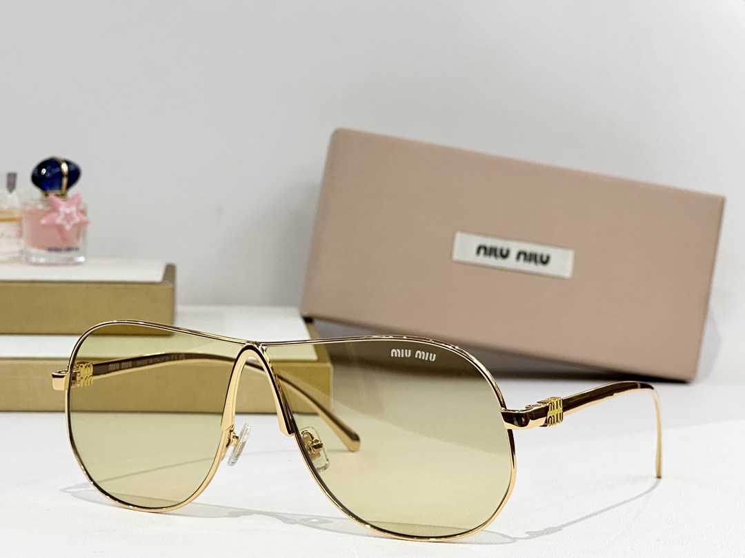  MIU MI*
MOD：MU A623S
Size：63口7 145
