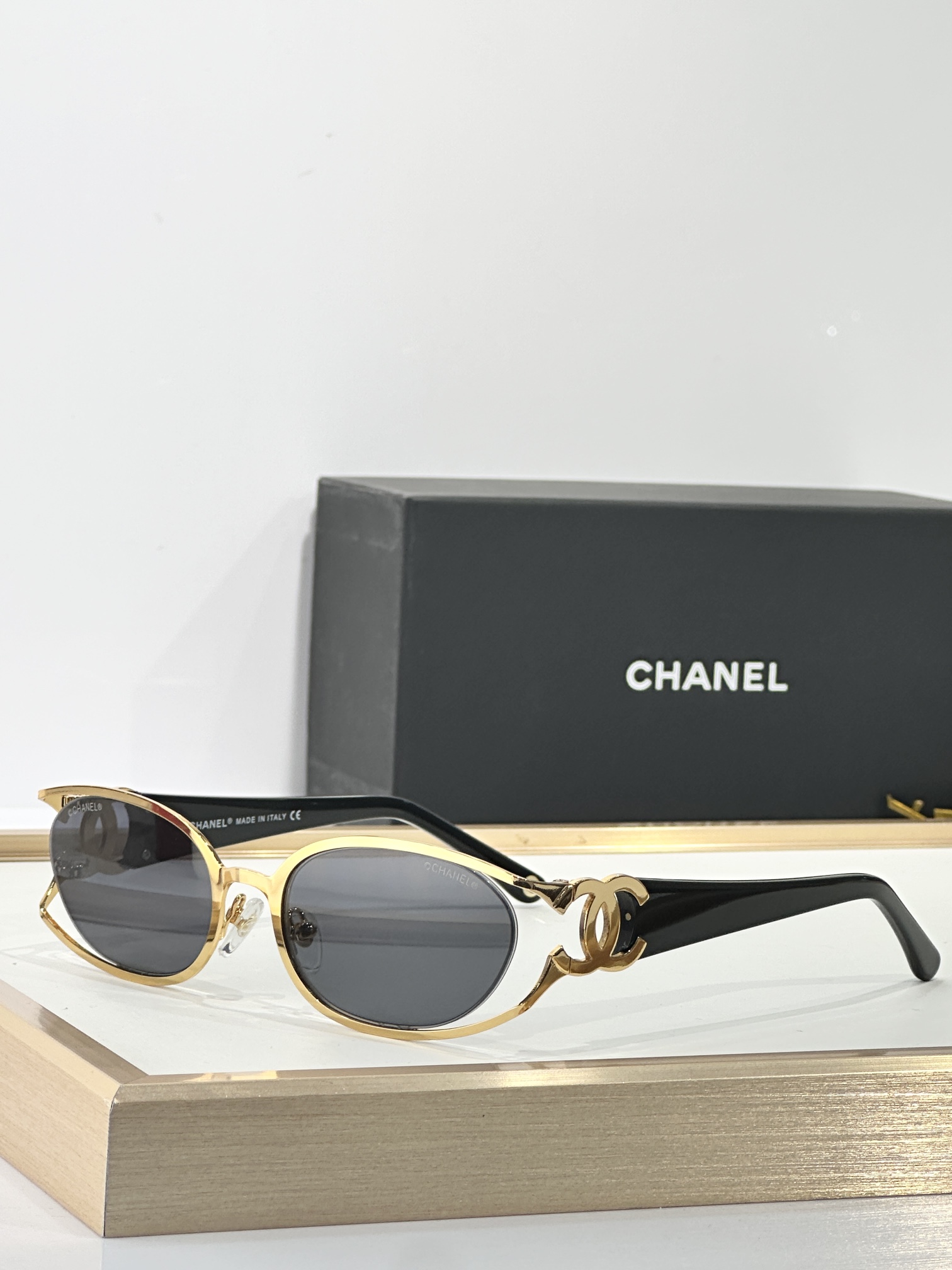  CHANEL
MOD：4023
Size：56口19 
