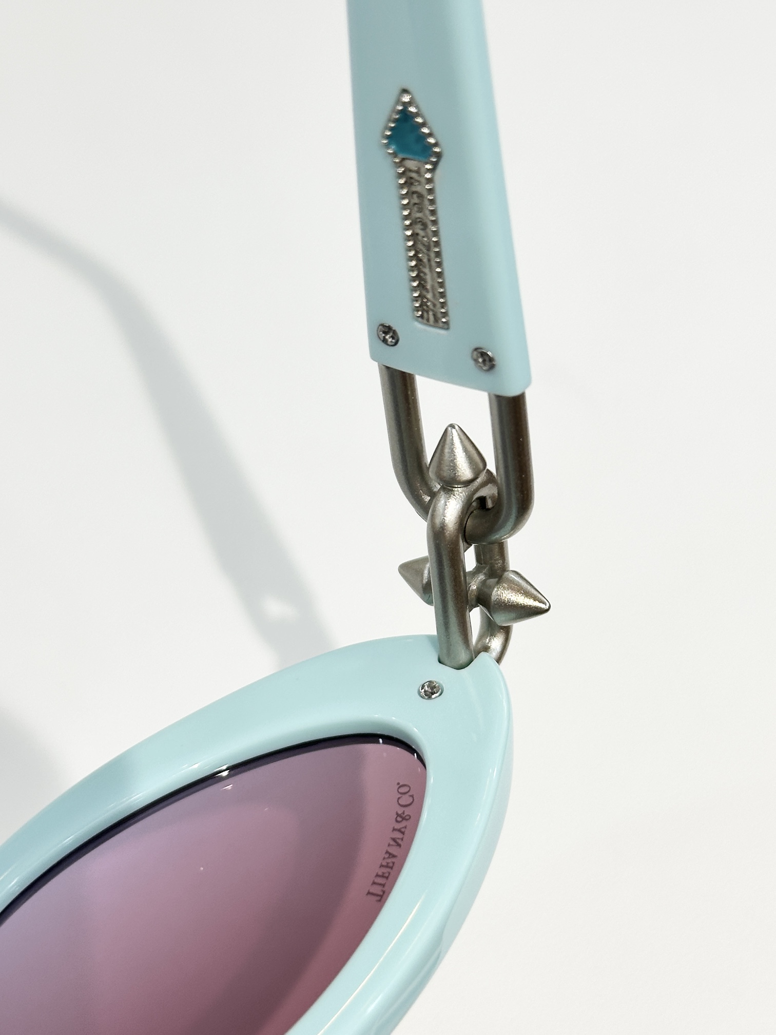  Tiffany
Mod：TF5030
Size：52-19-138

