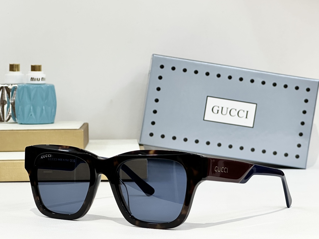  GUCC*
MODEL：GG1669S
SIZE：52口21-145
