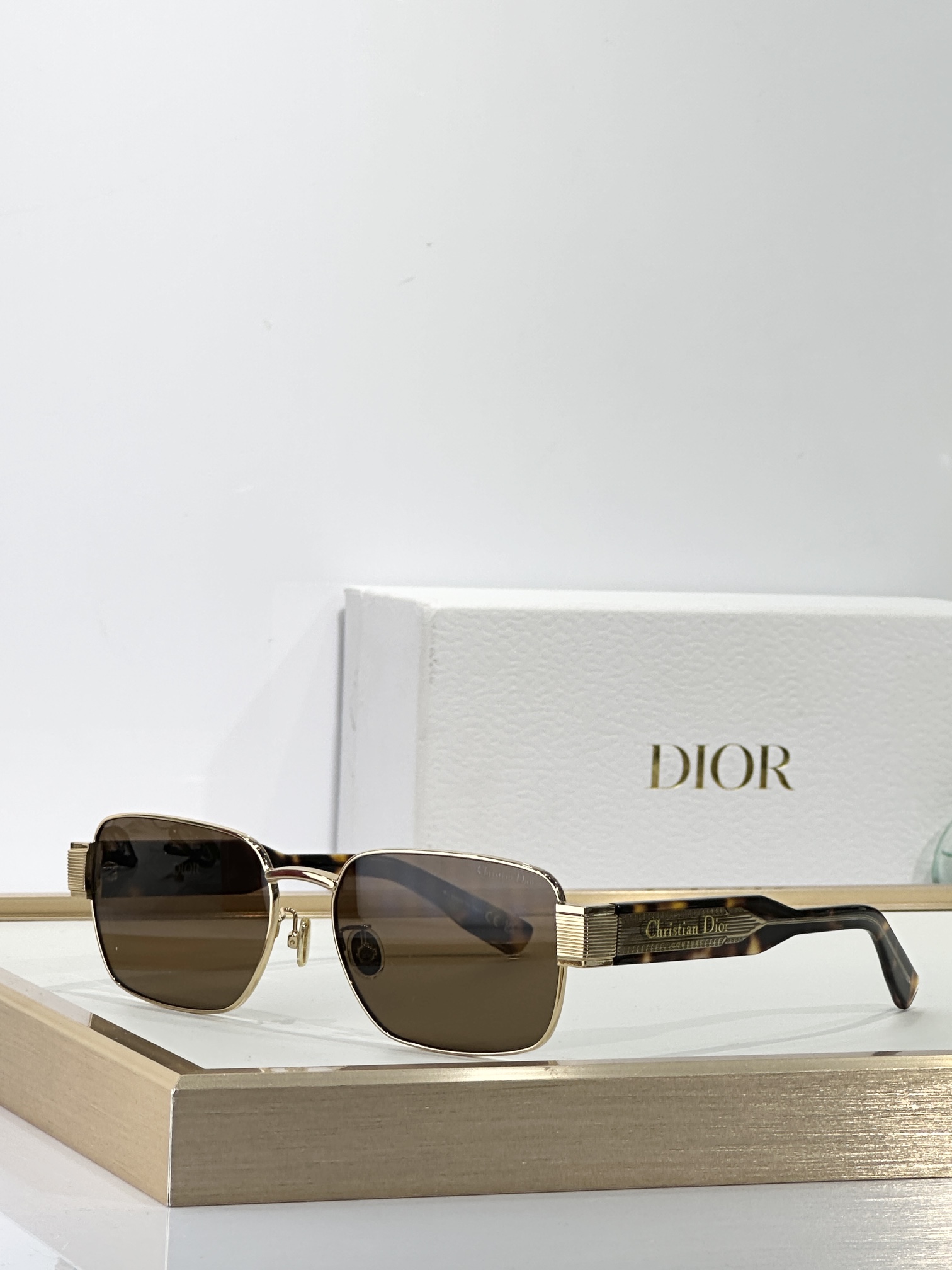  Dio*
MODEL ：Label S2U
SIZE：54口18-140
