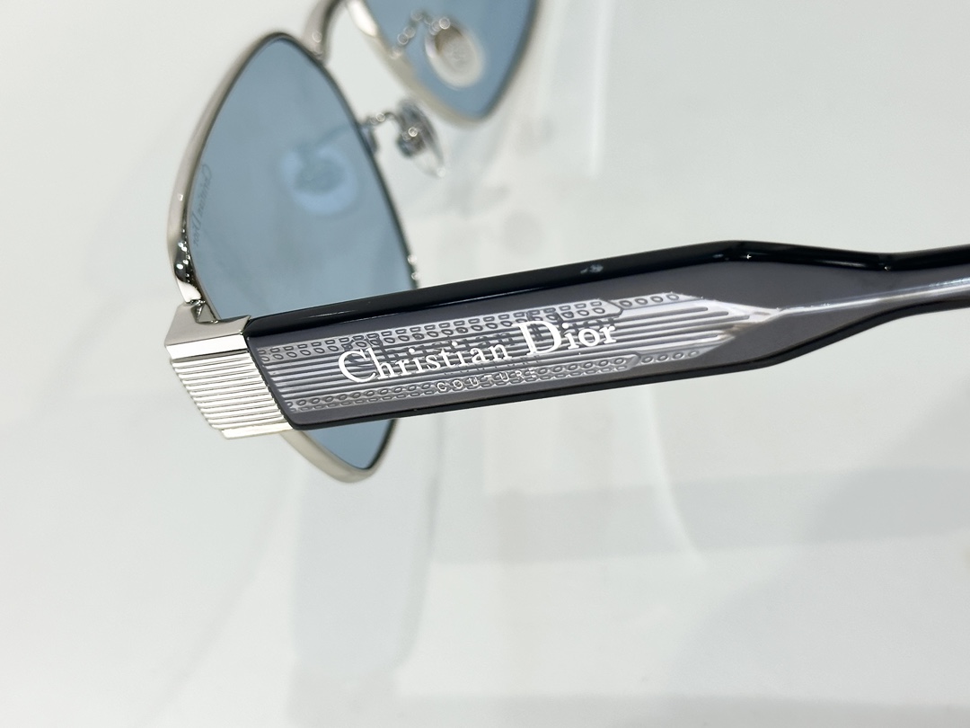  Dio*
MODEL ：Label S2U
SIZE：54口18-140
