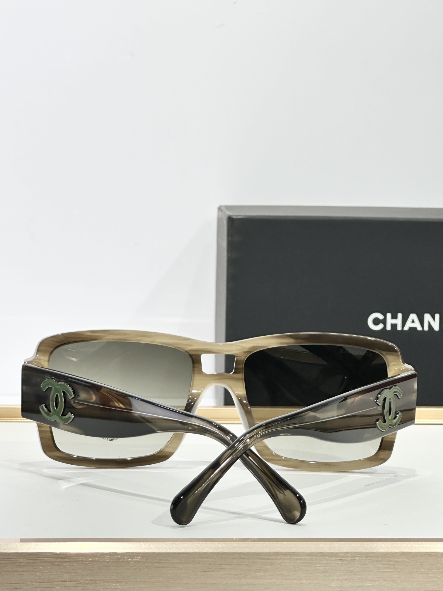  CHANEL
MODEL：CH3481
SIZE：54口19-140
