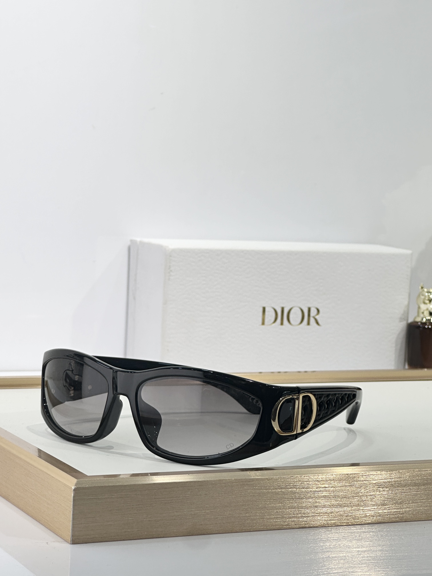  DIO*
MODEL VeryDior S3F
SIZE：61口15-130
