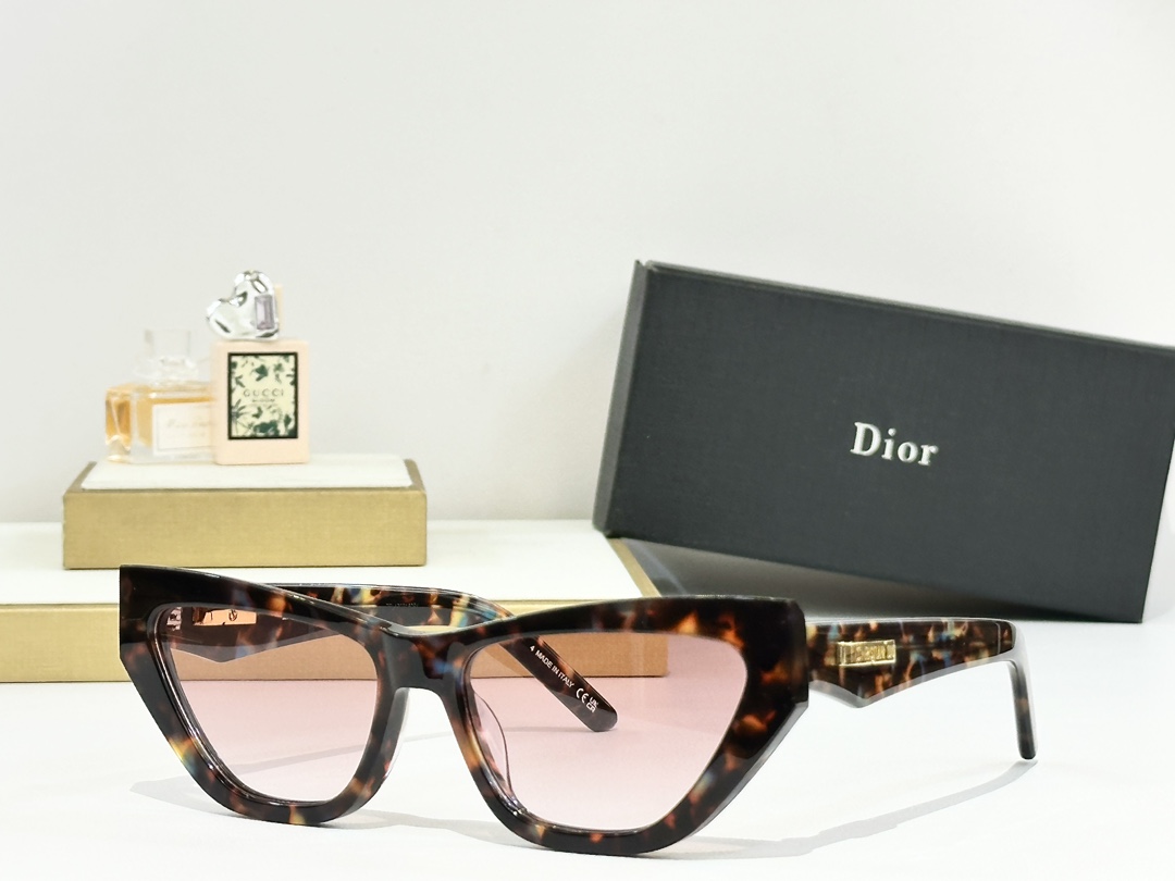  DIOR
MOD：CDior B6IXR
Size：56口16 140

