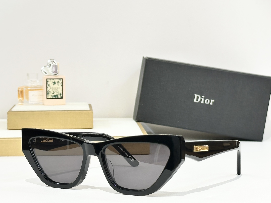  DIOR
MOD：CDior B6IXR
Size：56口16 140
