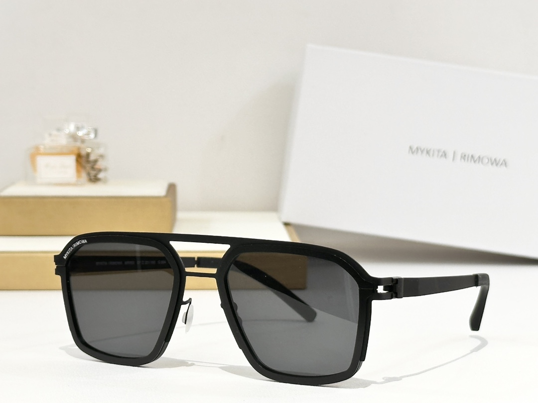  MYKITA×RIMOWA
MODELMR003
SIZE57口20-150
