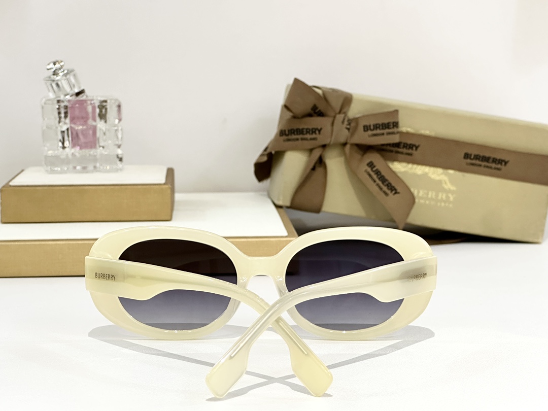  𝘽𝙐𝙍𝘽𝙀𝙍𝙍𝙔
MOD：JB4399
Size：54口19-145
