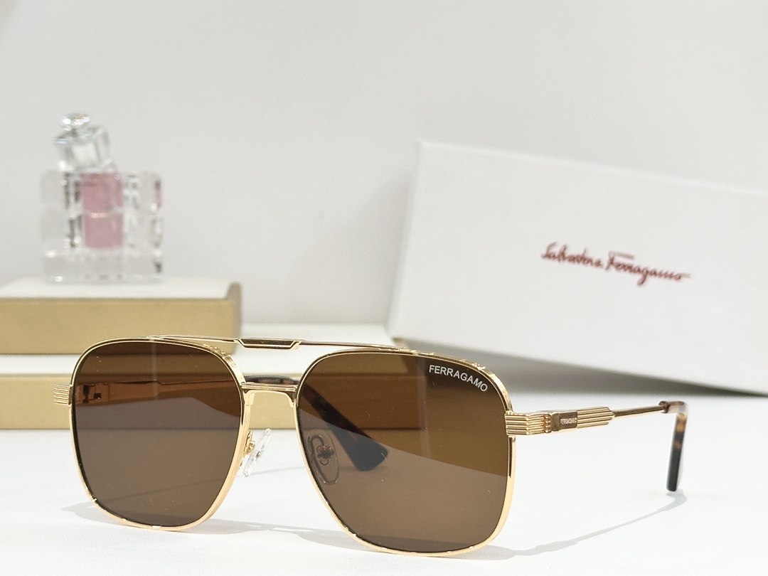  Salvatore ferragam*
MODEL：SF581LS
SIZE：57口15-142
