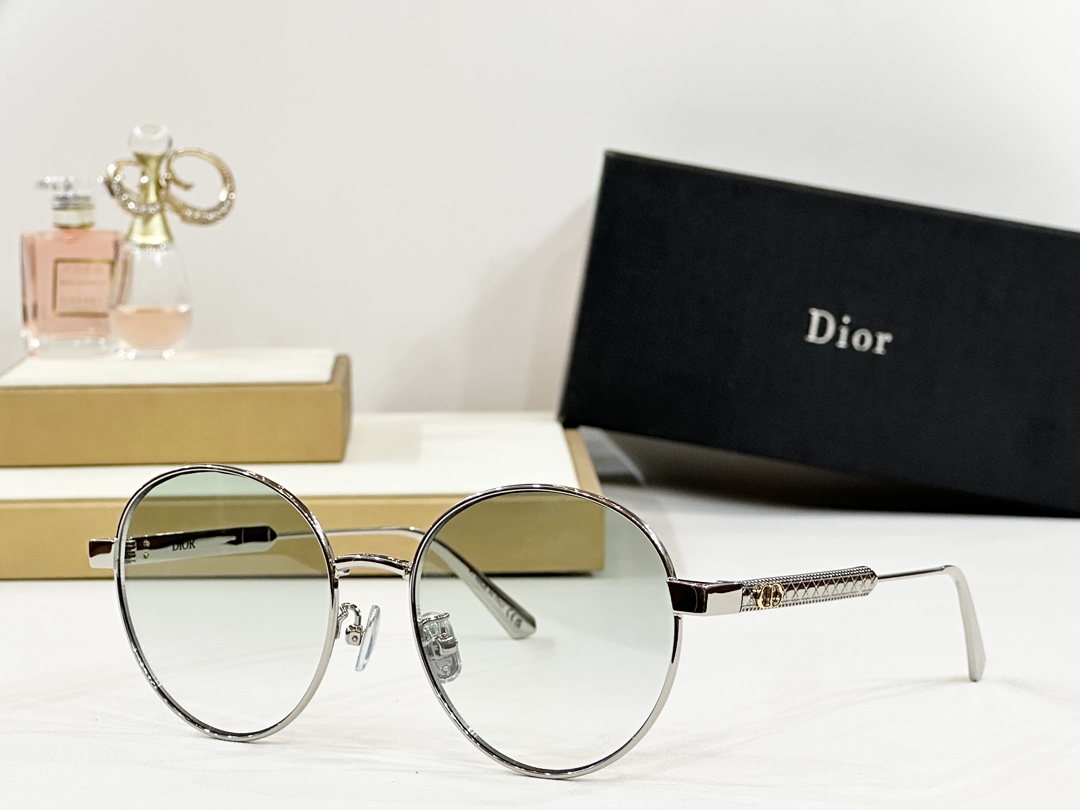  DIO*
MODEL Dio* Cannage R4U
SIZE：49口17-140
