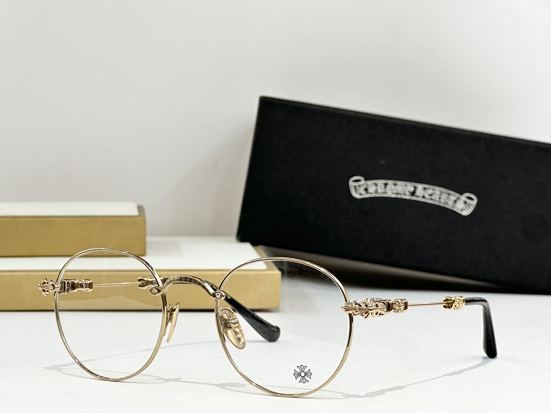  Chrome Hearts
MODELBUBBA-A
SIZE：49口22-145
