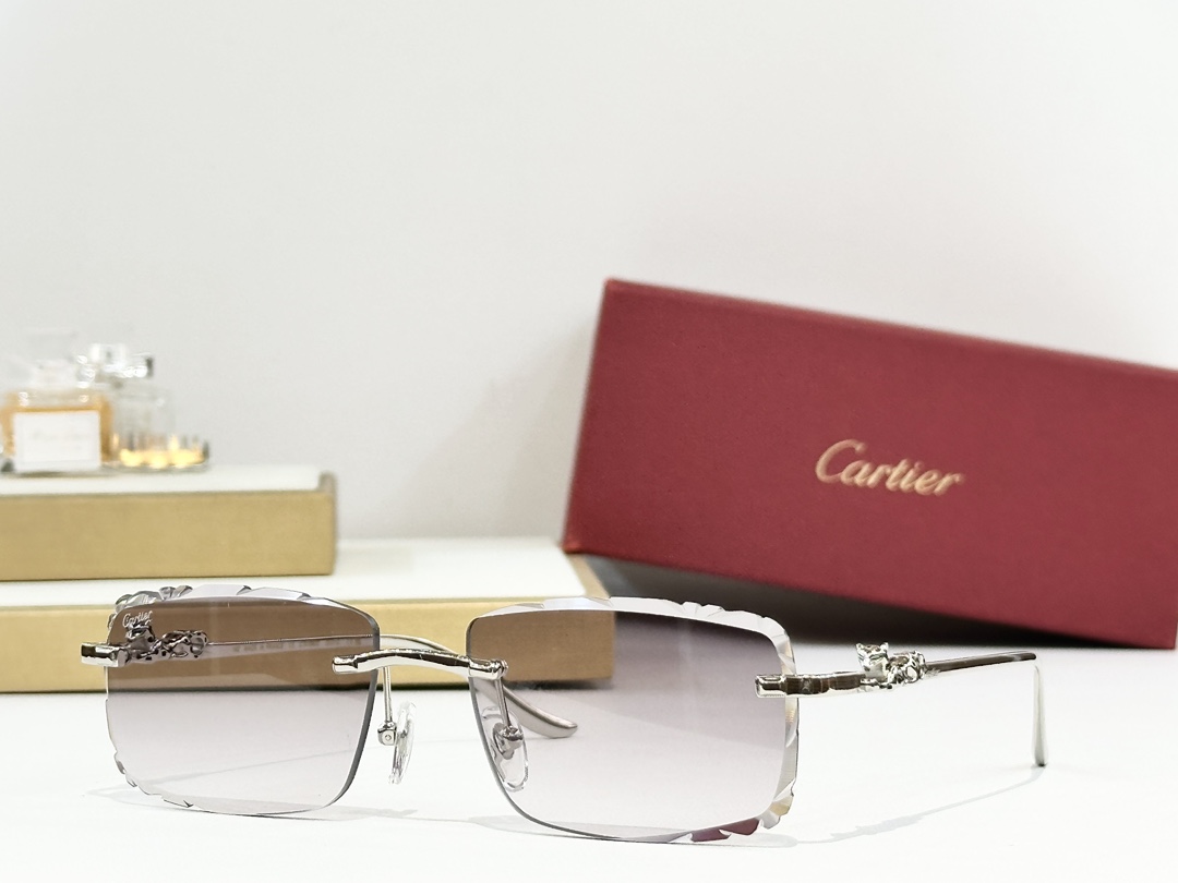 Cartie*
MODEL：CT01592
SIZE：57口17-142
 
变色：