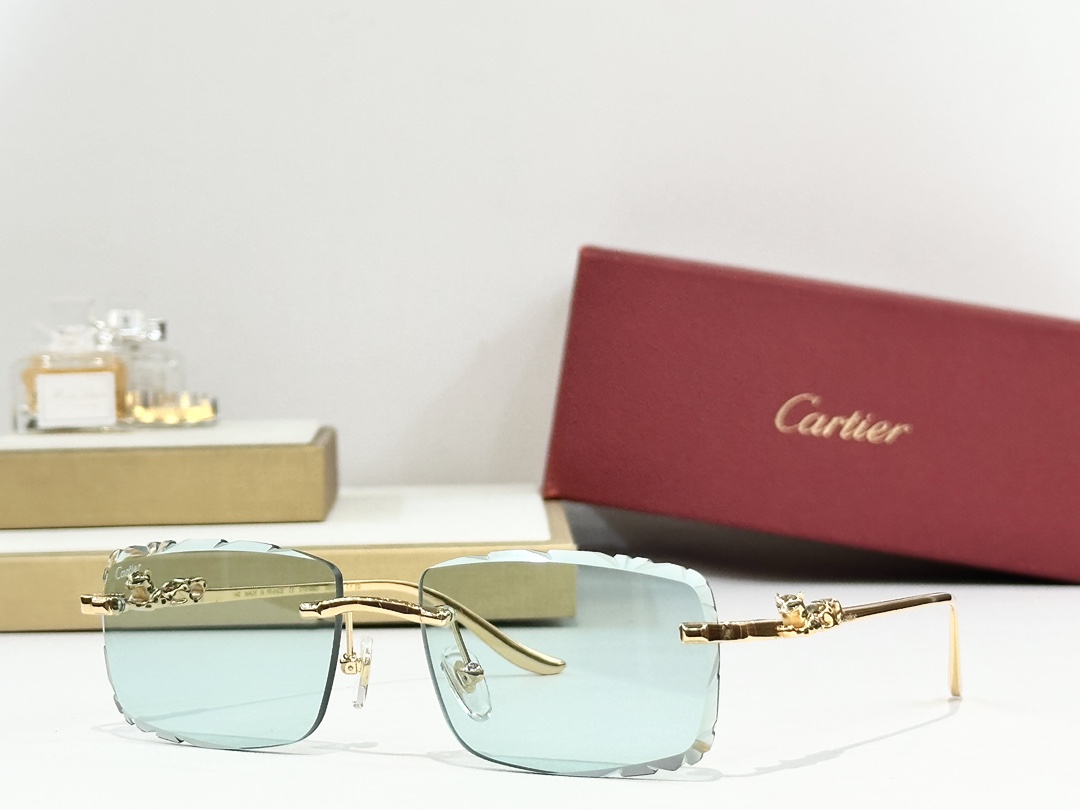 Cartie*
MODEL：CT01592
SIZE：57口17-142
 
变色：