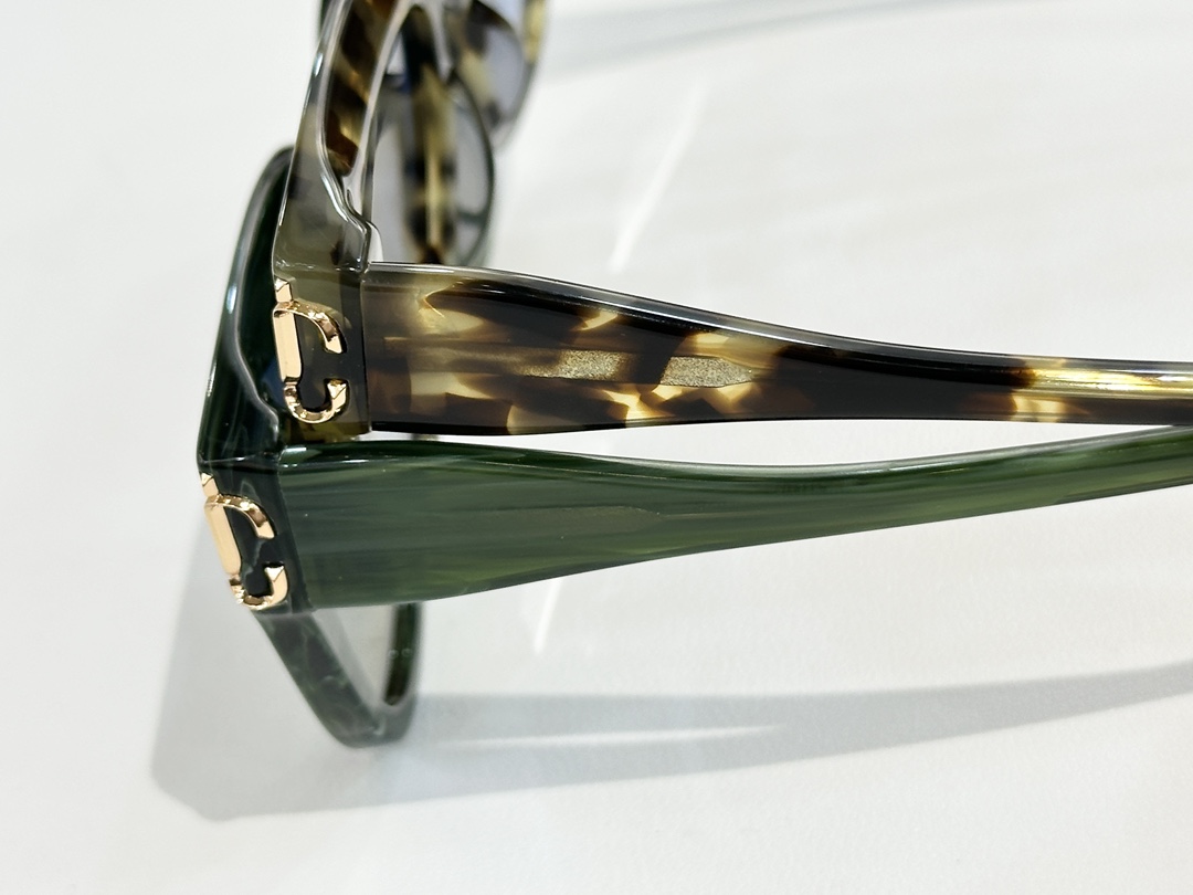  JIMMY CHO*
MODEL：JC5018U 
SIZE：53口19-140
