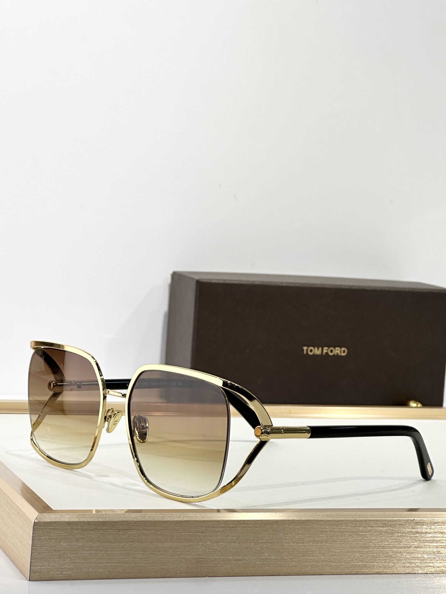  TOM FOR*
MODEL：TF1092
SIZE：60口19-130
