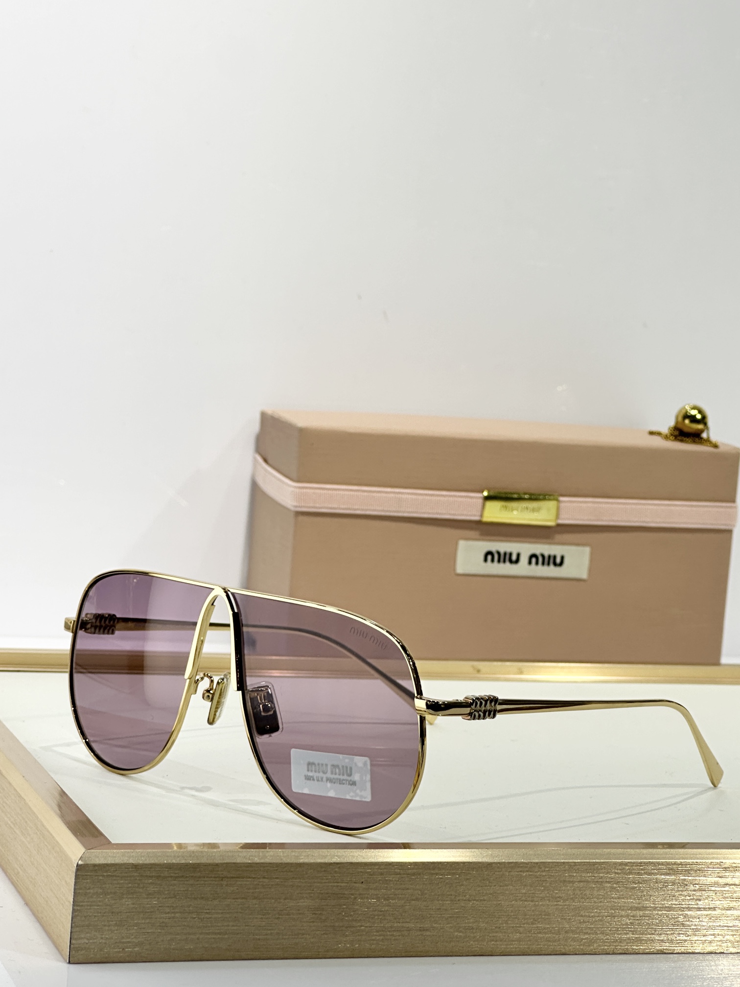 MIU MI*
MODELSMUA56
SIZE：66口02-140
