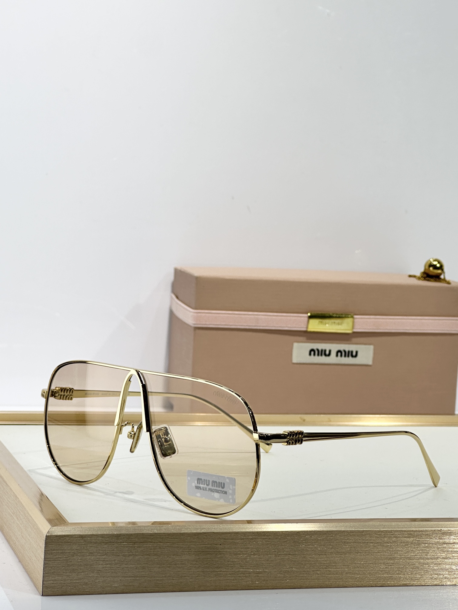  MIU MI*
MODELSMUA56
SIZE：66口02-140
