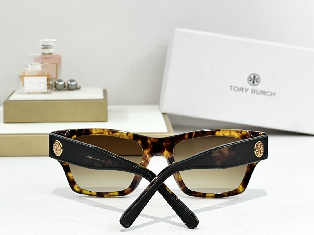  TORY BURCH 
MODEL：TY7207U
SIZE：54口19-142

