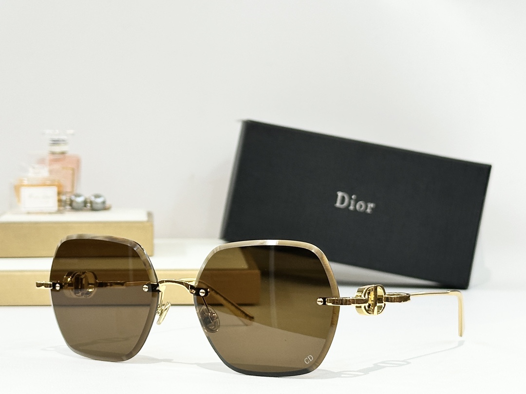  DIOR
MOD：30A0
Size：61口17 130
