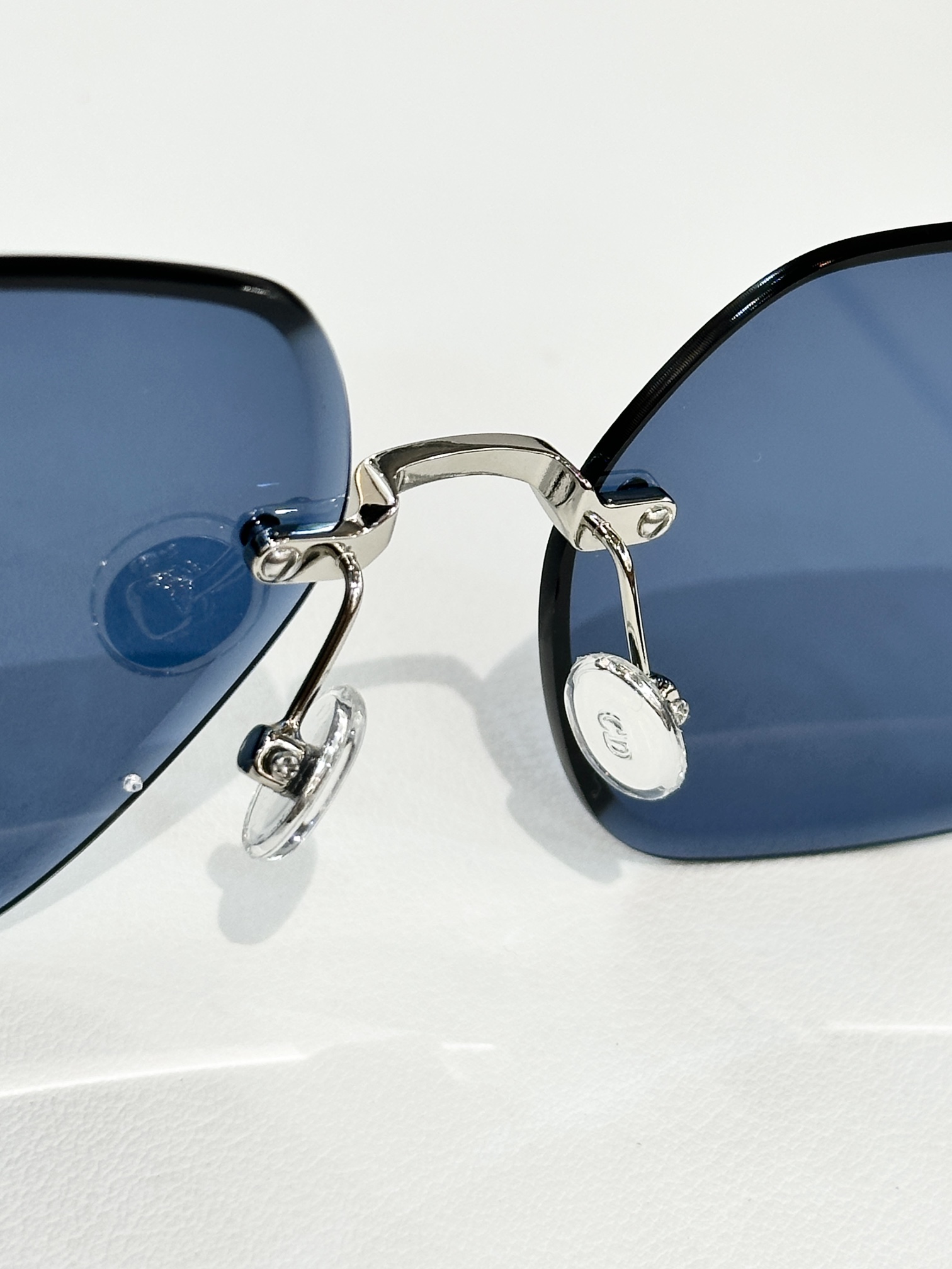  DIOR
MOD：30A0
Size：61口17 130
